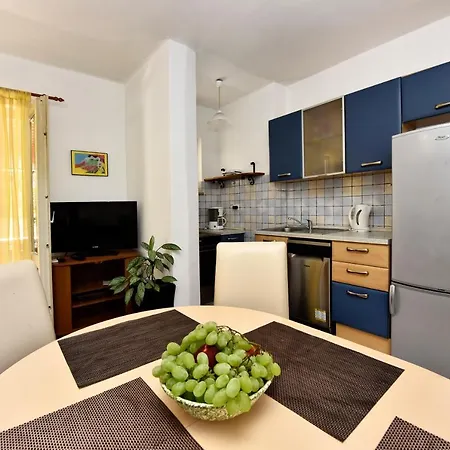 Gostinjska kuća Apartment Nikola Porec