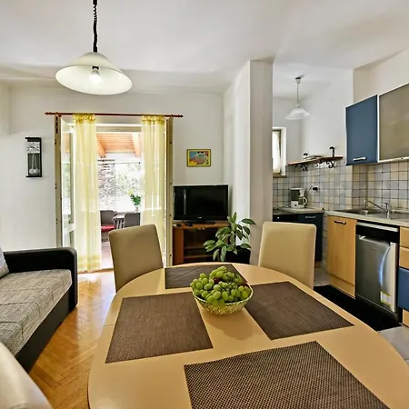 Apartment Nikola بوريتش