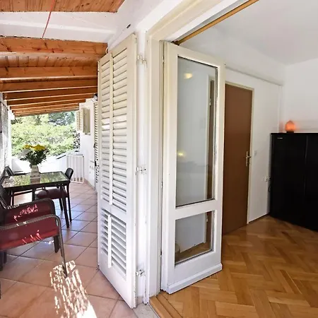 Gostinjska kuća Apartment Nikola