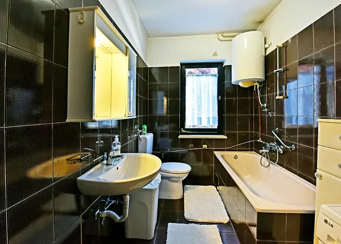 Apartment Nikola Guest house